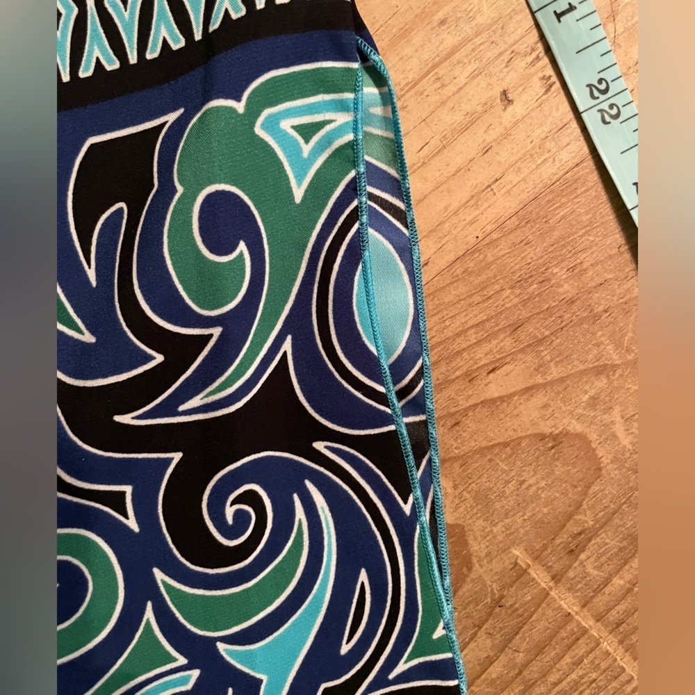NWOT Chico’s Black Label Jeweled V-neck turquoise Blue geometric silky Poncho L - Picture 8 of 10